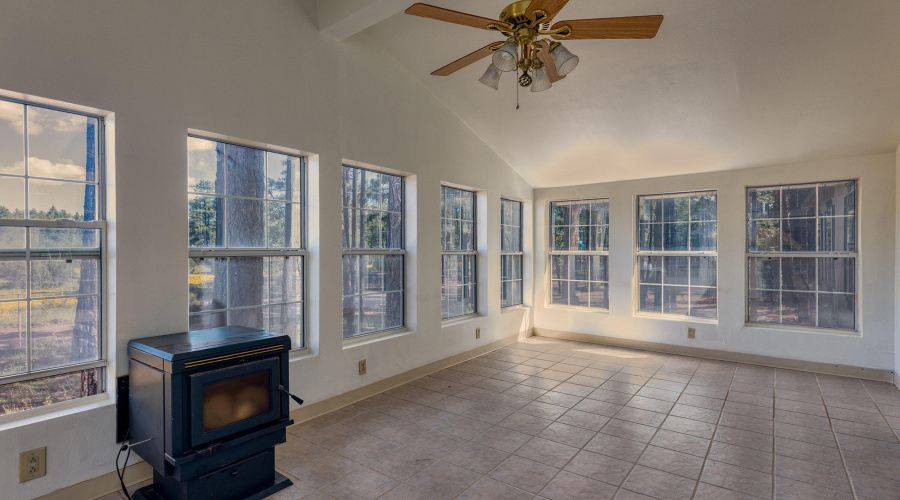 009_photo9_3551_ah_ho_pine_dr_ls_85929_s