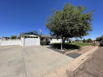 960 Highland Drive, Snowflake, Arizona 85937, Bedrooms, ,Bathrooms,Residential,For Sale,Highland,257726