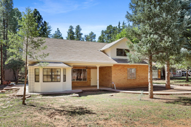 6437 Woodland, Pine, Arizona 85544, Bedrooms, ,Bathrooms,Residential,For Sale,Woodland,92928