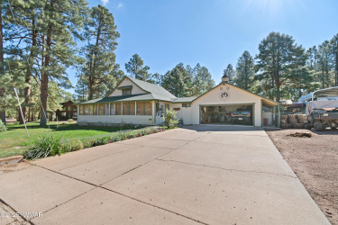 2027 Wilderness Drive, Overgaard, Arizona 85928, Bedrooms, ,Bathrooms,Residential,For Sale,Wilderness,258104