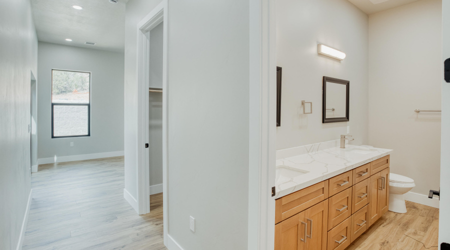 Luxury Twin Home - Bison Ridge