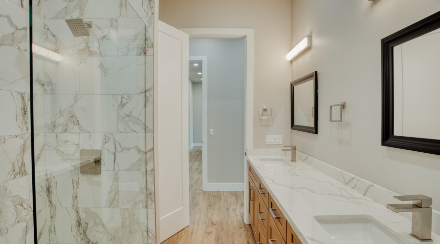 Luxury Twin Home - Bison Ridge