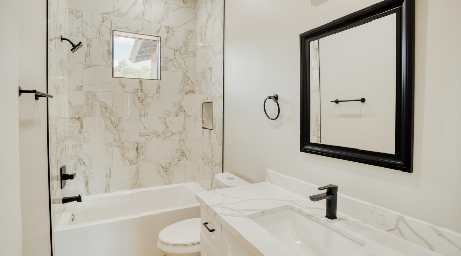 Luxury Twin Home - Bison Ridge