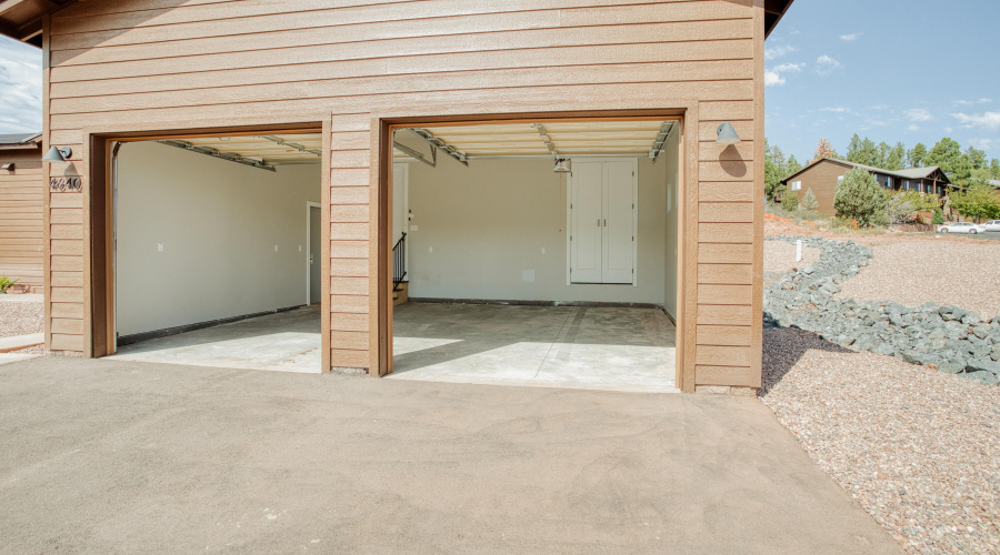 Bison Ridge - Luxury Twin Homes