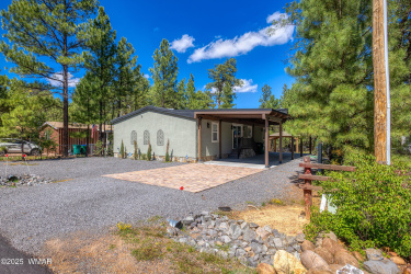 3030 Young, Show Low, Arizona 85901, Bedrooms, ,Bathrooms,Residential,For Sale,Young,258118
