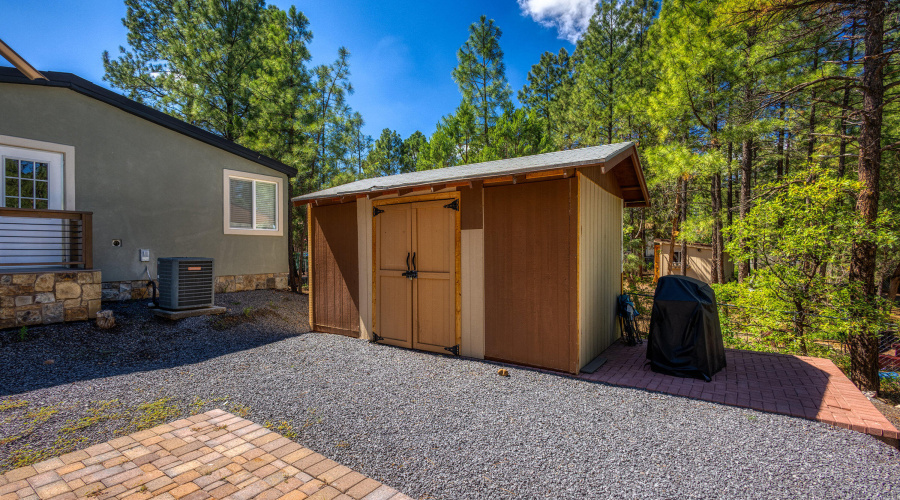 030_photo30_3030_w_young_st_sl_85901_ang