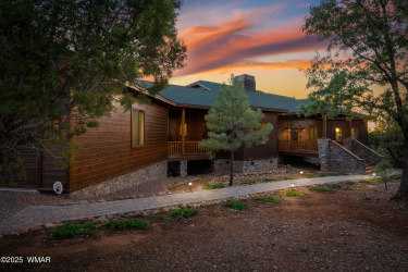 1600 Vine Maple Lane, Show Low, Arizona 85901, Bedrooms, ,Bathrooms,Residential,For Sale,Vine Maple,258148