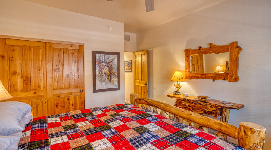 PAX_4719_AuroraHDR2019-edit