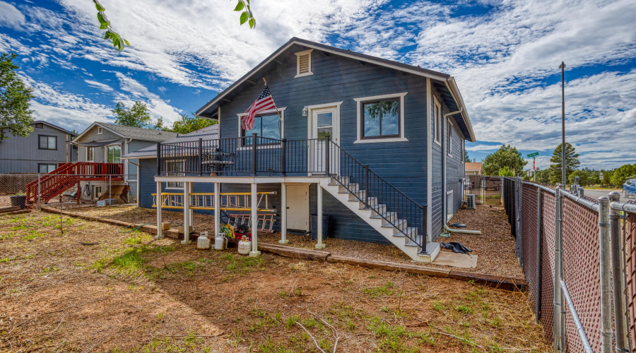 PAX_3449_AuroraHDR2019-edit