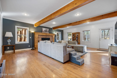 625 Woodland Lake Road, Pinetop, Arizona 85935, Bedrooms, ,Bathrooms,Residential,For Sale,Woodland Lake,258165