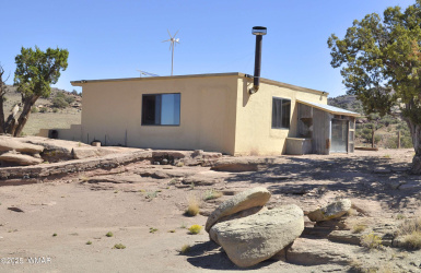 32 N8429, Concho, Arizona 85924, Bedrooms, ,Bathrooms,Residential,For Sale,N8429,258163