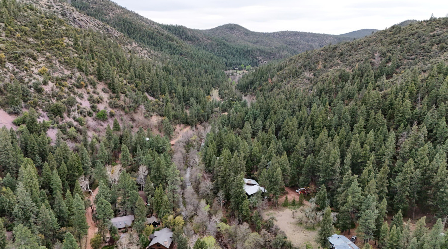 DJI_20250430174418_0109_D Z