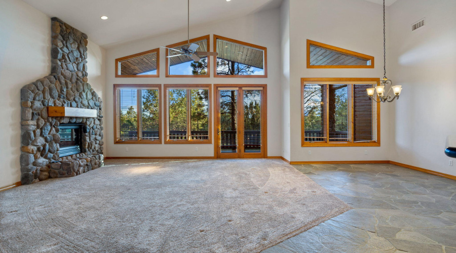 2758JaguarCir-Heber-AZ-4