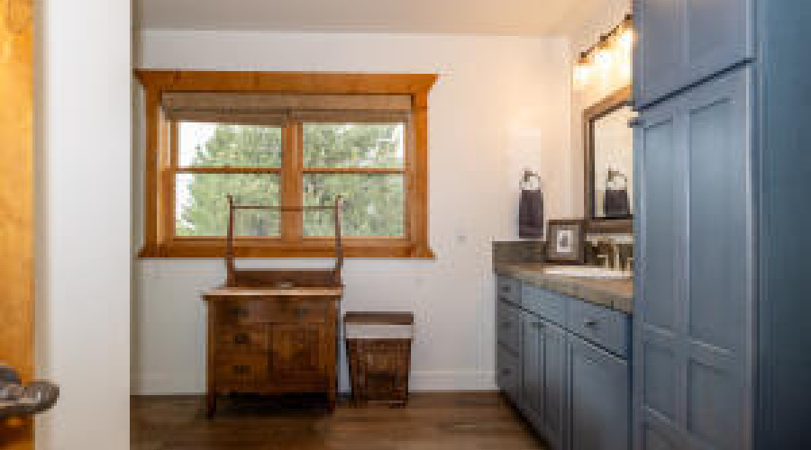 20250829140437310399000000