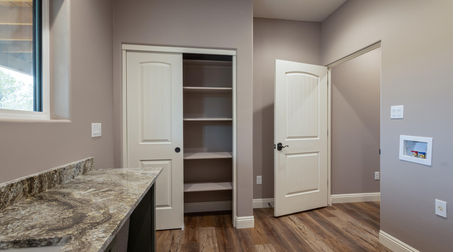 Utility Room w/ storage