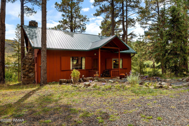 32 County Road 1120, Greer, Arizona 85927, Bedrooms, ,Bathrooms,Residential,For Sale,County Road 1120,258185