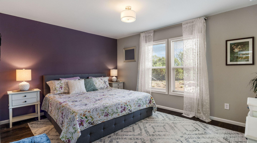 3 N - Primary bedroom