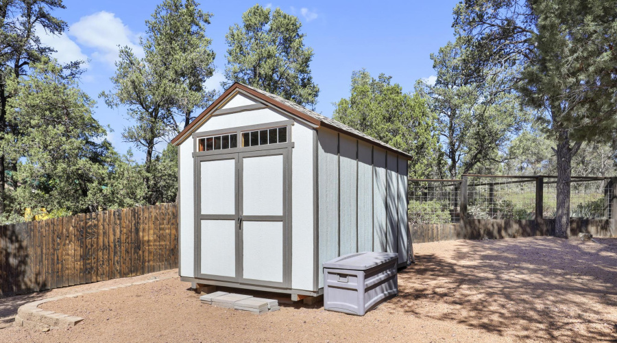 511 N Hemlock Circle Garden Shed