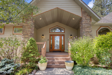2262 Woodland Hills Lane, Pinetop, Arizona 85935, Bedrooms, ,Bathrooms,Residential,For Sale,Woodland Hills,258210