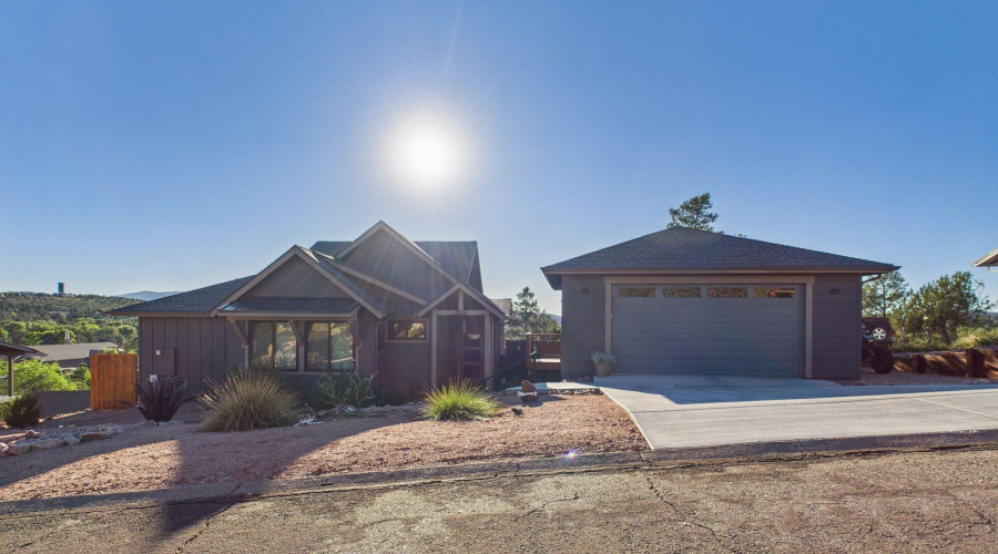 1-web-or-mls-CAM03379G0-PR0153-STILL001