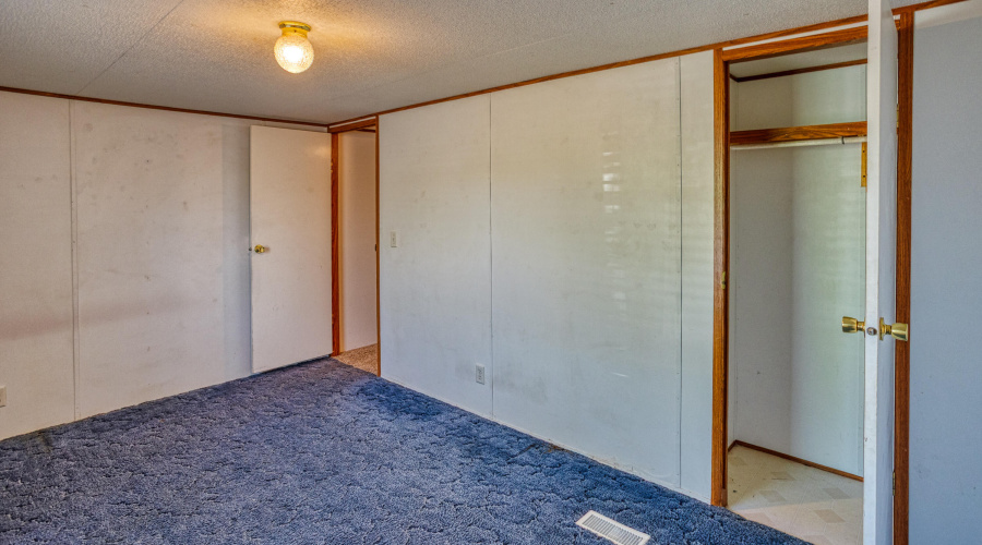 PAX_5214_AuroraHDR2019-edit