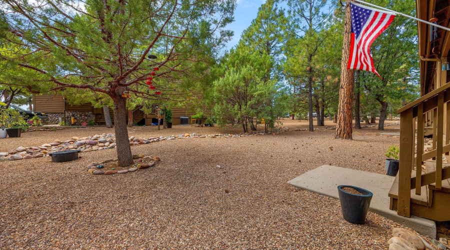 No maintenance common area