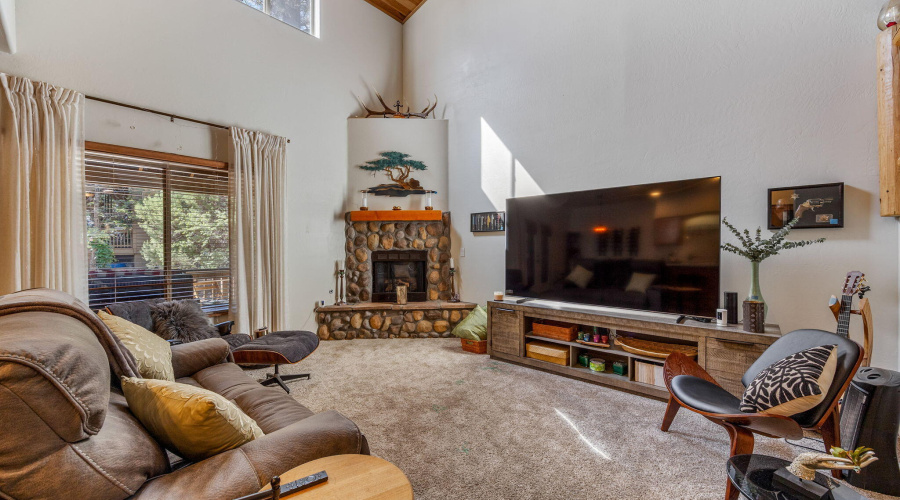 Large living room with gas fireplace