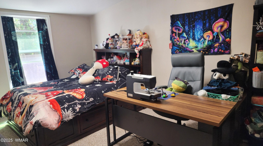 TRACEE REYNOLDS (25)