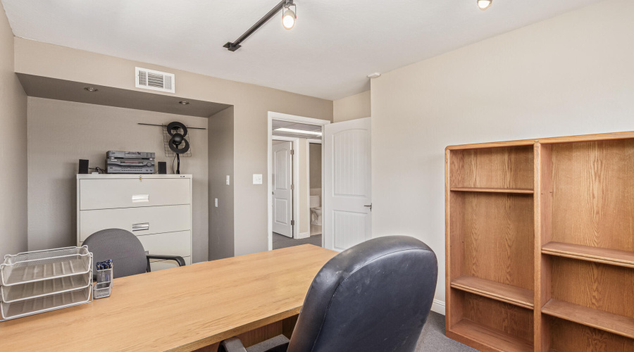 8545 N Black Canyon Highway-Phoenix, AZ