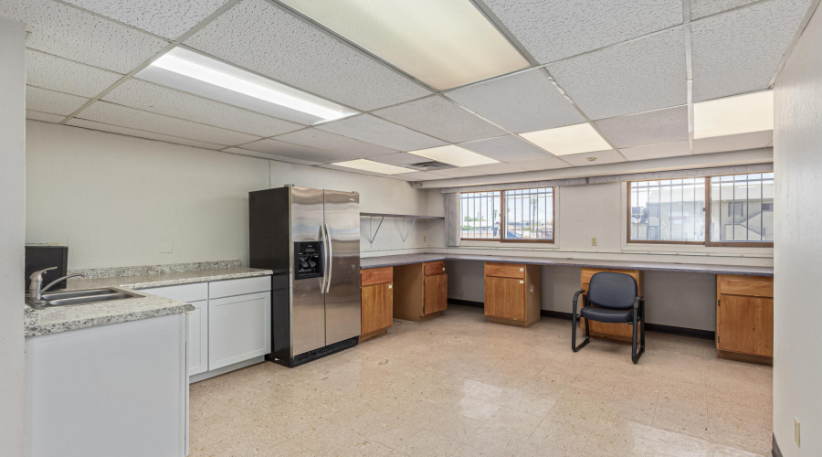 8545 N Black Canyon Highway-Phoenix, AZ