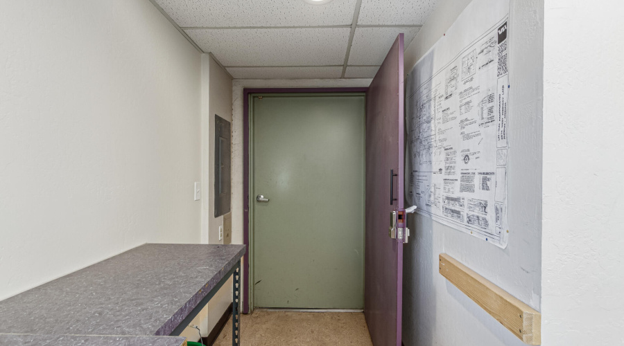 8545 N Black Canyon Highway-Phoenix, AZ