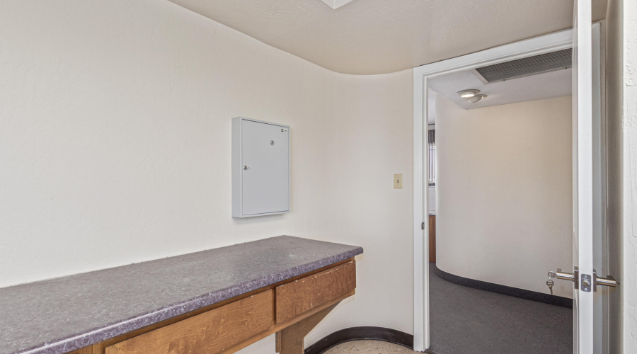 8545 N Black Canyon Highway-Phoenix, AZ