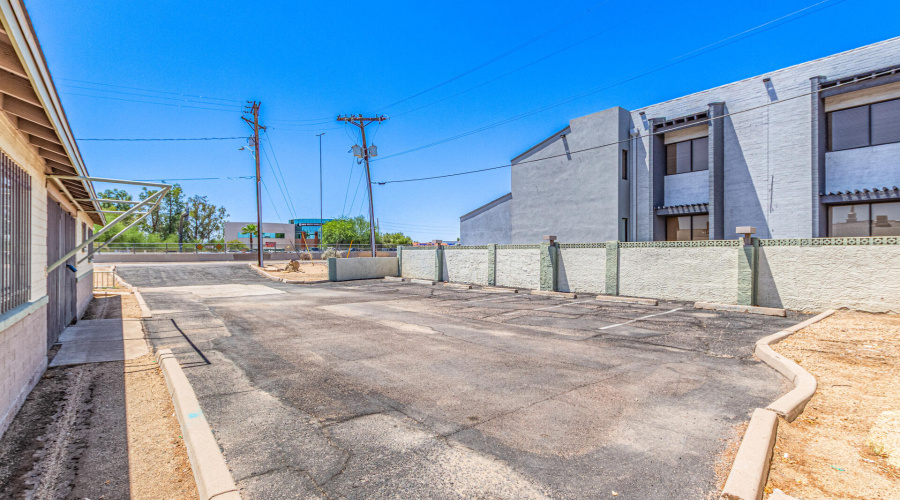 8545 N Black Canyon Highway-Phoenix, AZ