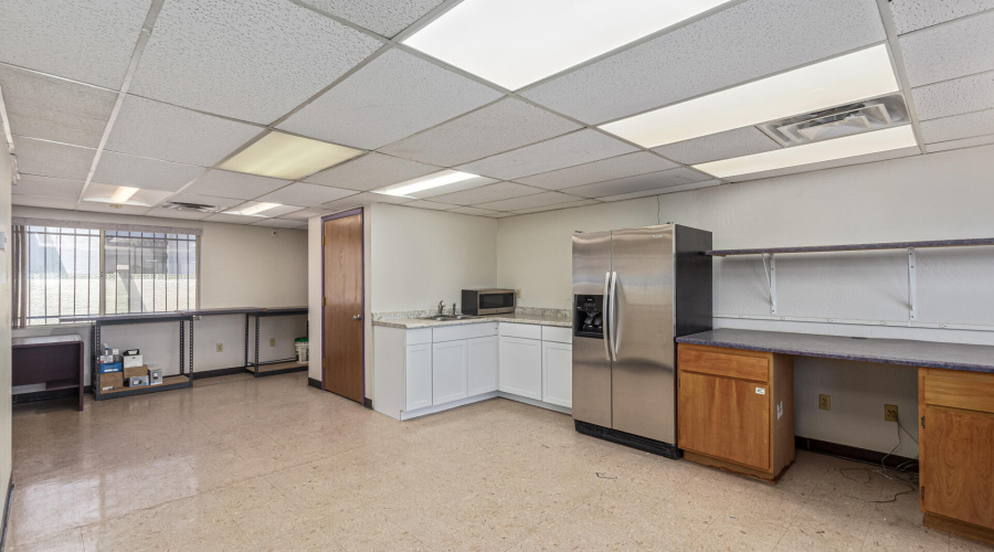 8545 N Black Canyon Highway-Phoenix, AZ