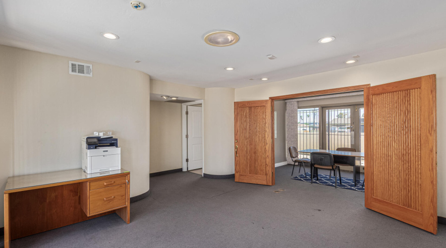 8545 N Black Canyon Highway-Phoenix, AZ