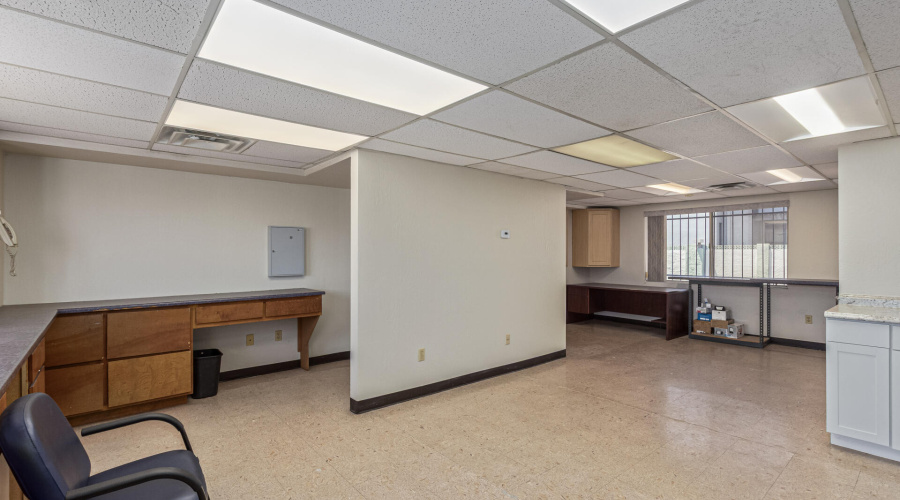 8545 N Black Canyon Highway-Phoenix, AZ