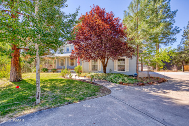 1620 36th Circle, Show Low, Arizona 85901, Bedrooms, ,Bathrooms,Residential,For Sale,36th,258260