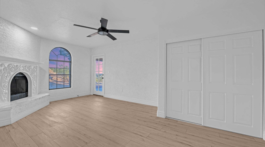 Main floor Guest Bedroom