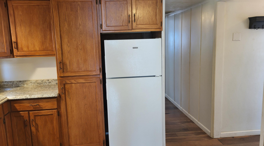 90 Kitchen Fridge