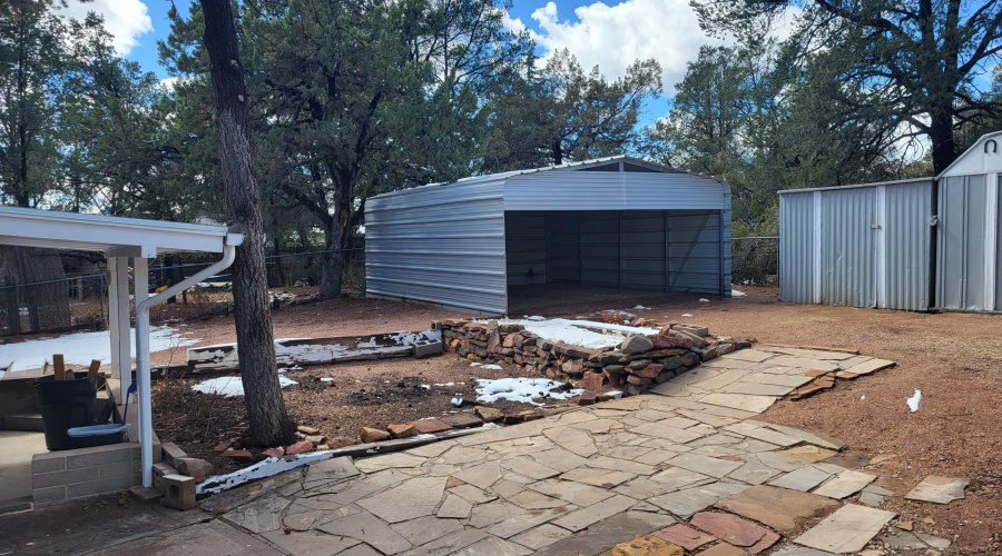 280 Front of Metal Bld