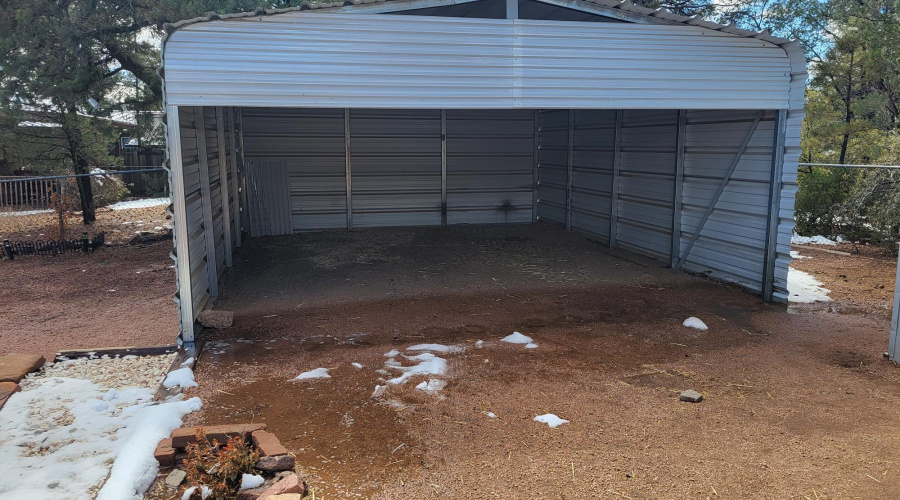 282 Front of Metal Bld closeup