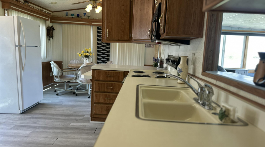 20250822_210640062_iOS