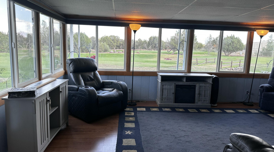 20250822_205435080_iOS