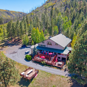 DJI_0141_AuroraHDR2019-edit