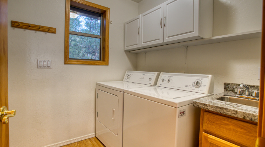 Laundry/Mud Room