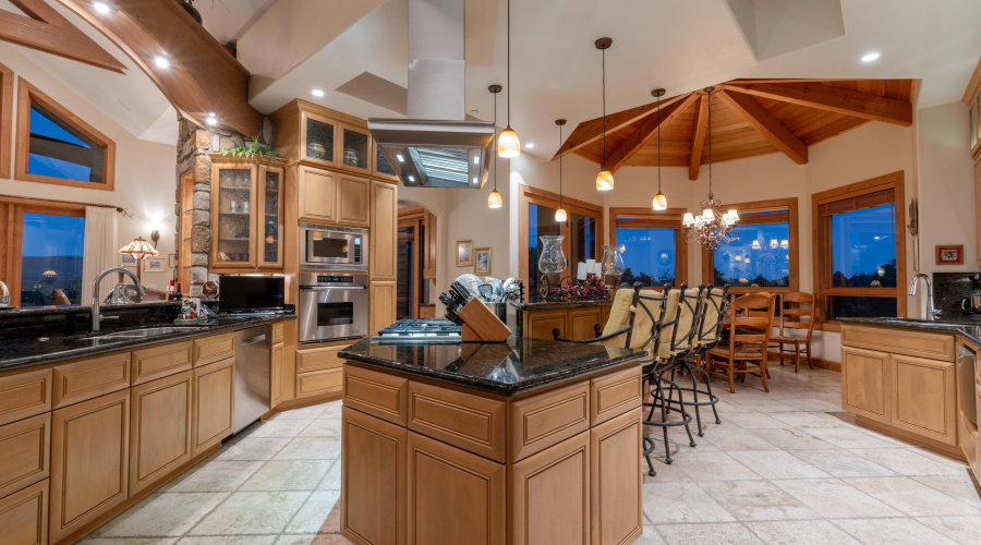 112-print-Grapevinev- Full Res-112