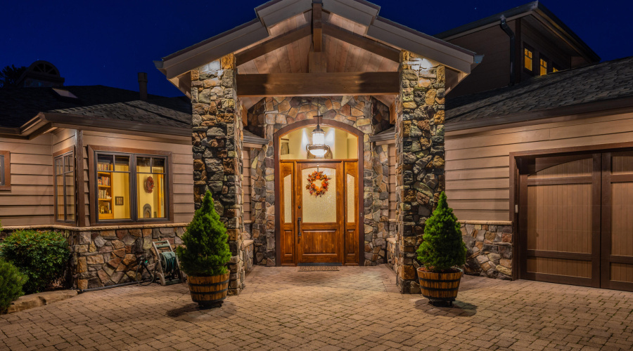 138-print-Grapevinev- Full Res-138