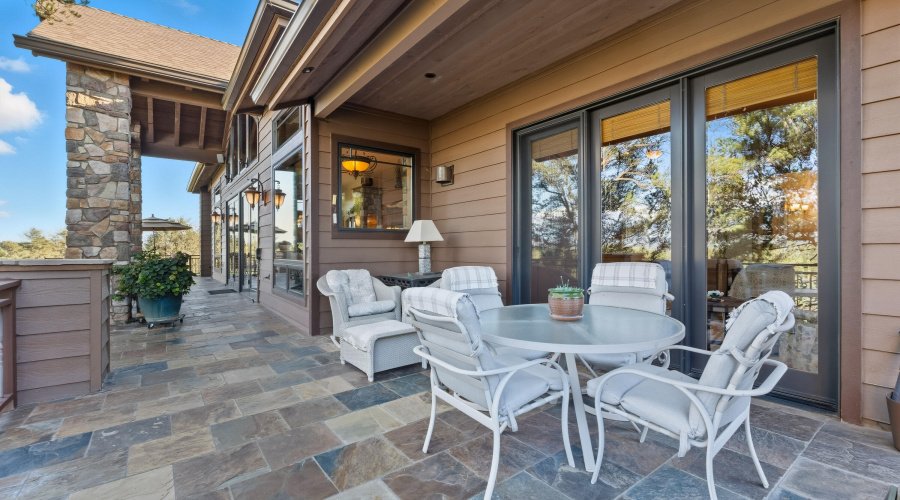 96-print-Grapevinev- Full Res-96