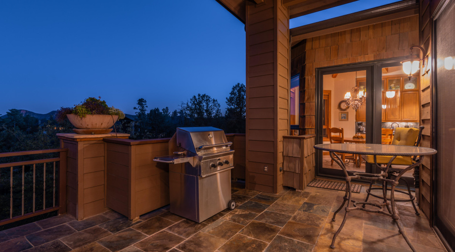 124-print-Grapevinev- Full Res-124