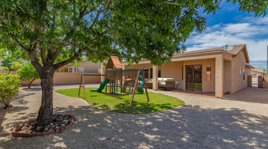 29 - Northampton (2)